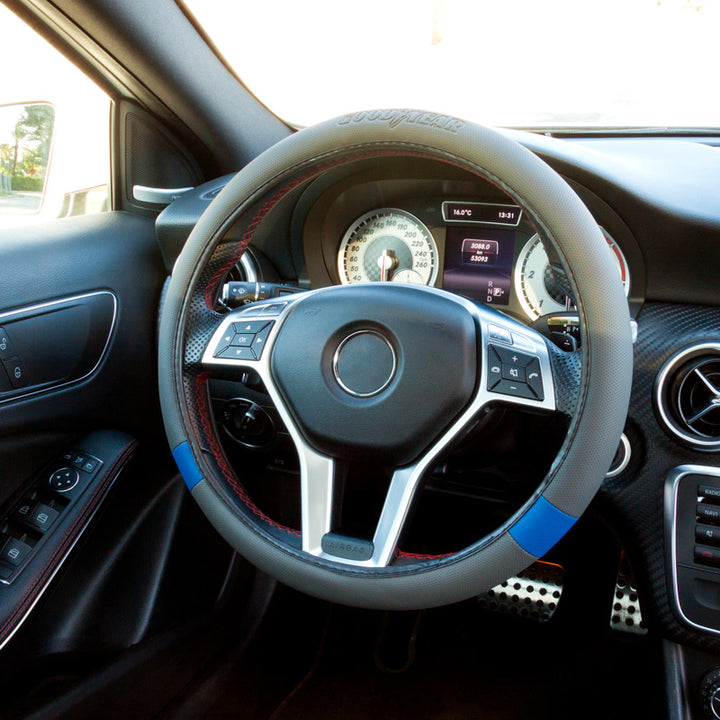 Goodyear Steering Wheel Cover "Design" image